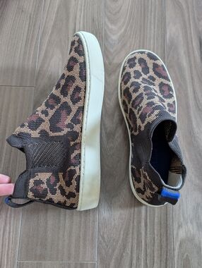 Rothy's Leopard Printed Chelsea Slip-On Boots Sneakers - Brown (Size 7)
